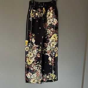 Zara Woman Floral Pant S
